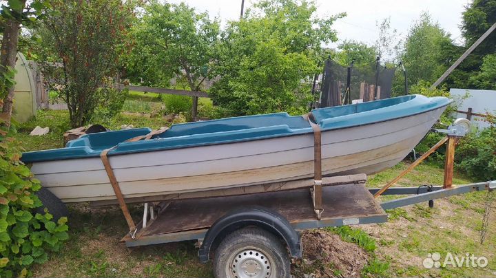Продам лодку