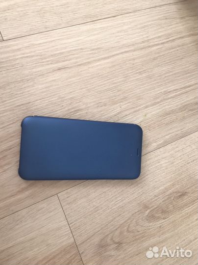 Чехлы на телефон