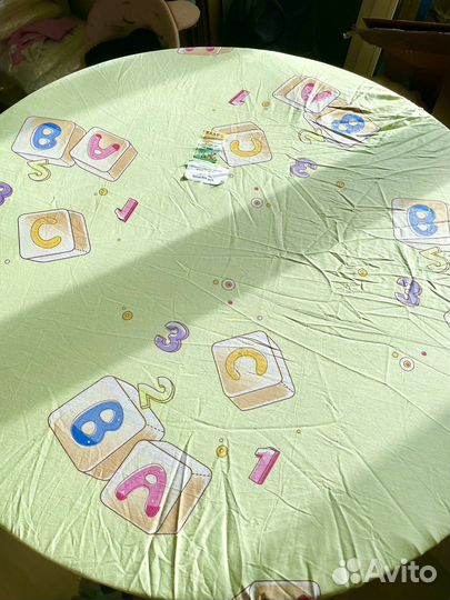 Простынь на резинке в круглую кроватку, детскую