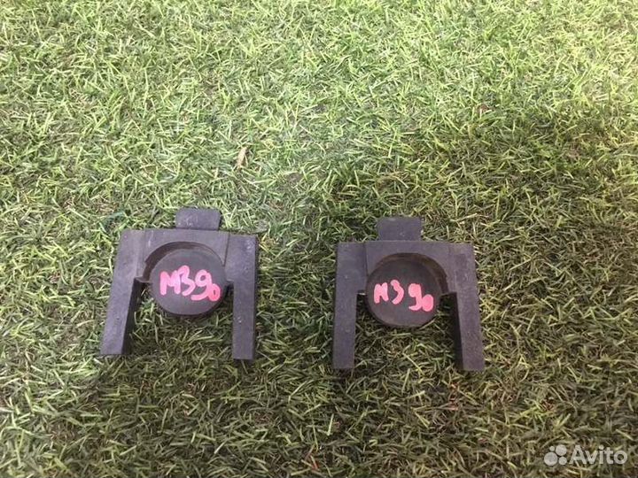 Кронштейн радиатора Mazda Mazda3 2015