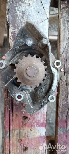 Помпа ford tdi 2.0