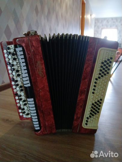 Продам баян