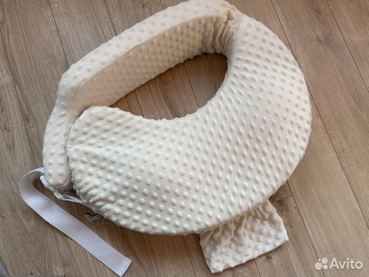 Подушка-позиционер для кормления новорожденных