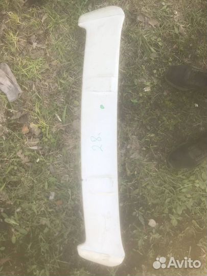 Спойлер Nissan Liberty M12