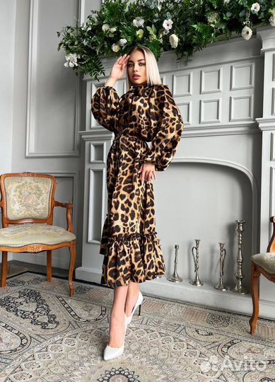 Красивое, леопардовое платье