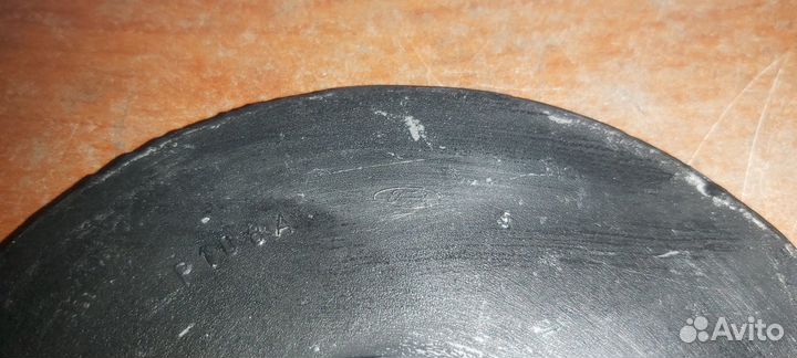 Задняя проставка п/пруж. устранения скрипа Форд