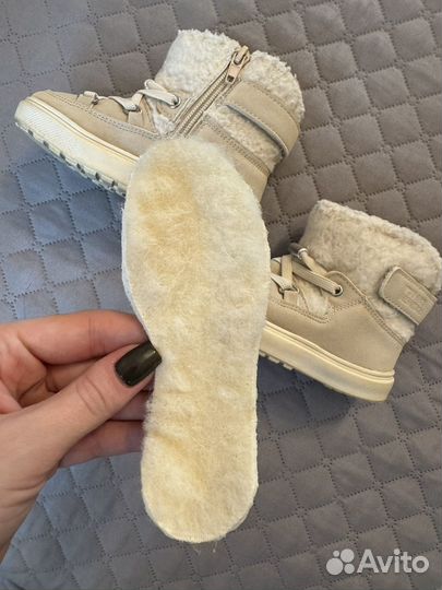Ботинки reserved для девочки 22 размер