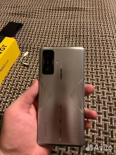 Xiaomi Poco F4 GT, 8/128 ГБ
