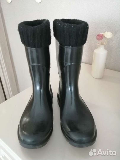 Резиновые сапоги