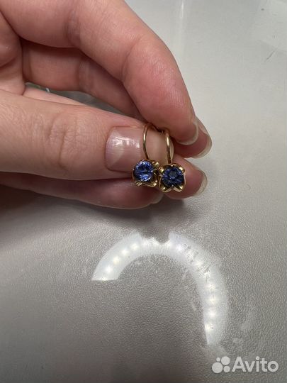 Золотые серьги СССР с александритом(корунд)