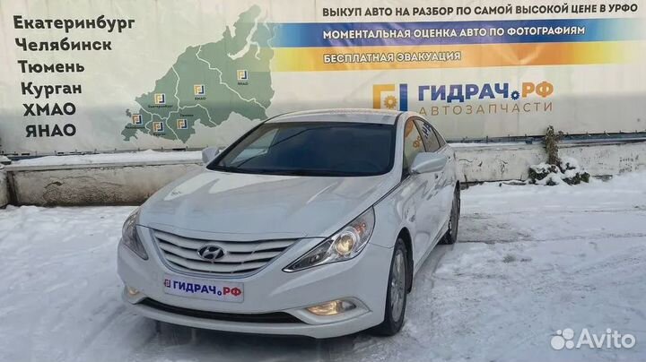 Кронштейн бампера заднего левый Hyundai Sonata (YF