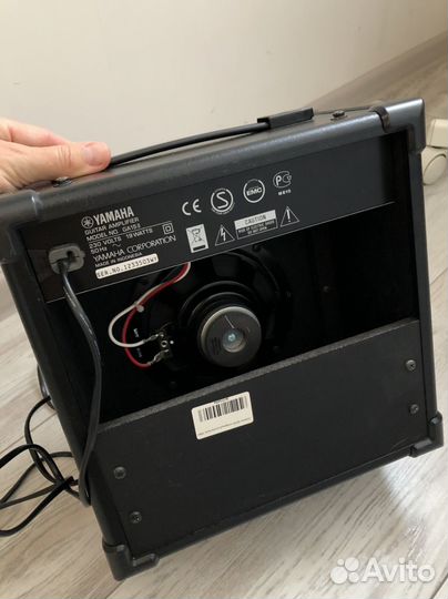 Гитарный комбоусилитель Yamaha GA 15II