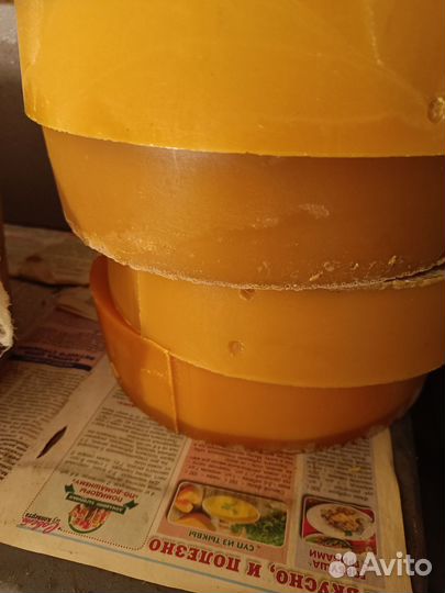 Воск пчелиный