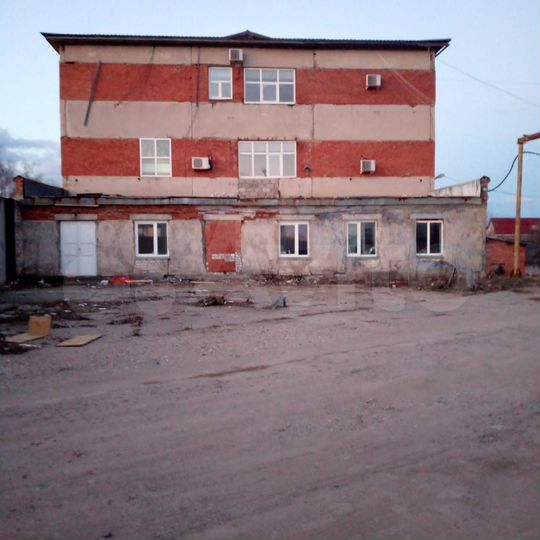 Торговая площадь, 1300 м²