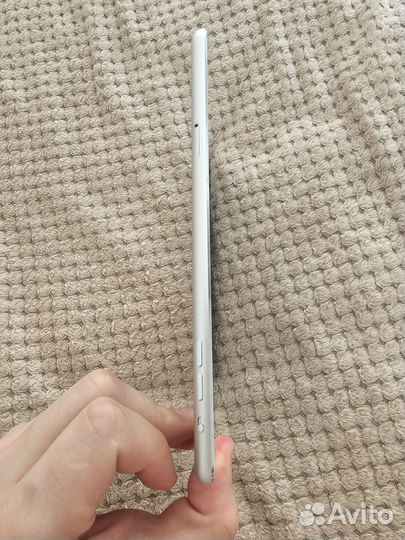 Apple iPad mini 3