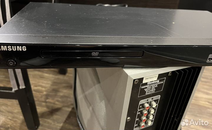 Dvd проигрыватель samsung + караоке Elenberg