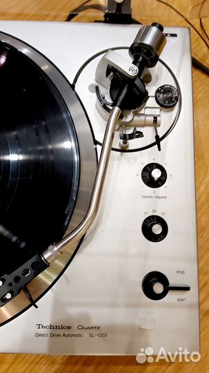 Проигрыватель винила Technics SL-1301 Япония