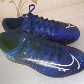 Футзалки nike р.37.5