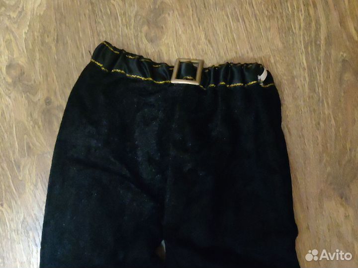 Новогодний маскарадный костюм мушкетера