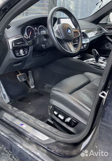 Профессиональная химчистка салона авто
