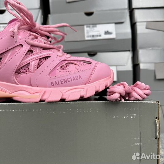 Balenciaga track 1 pink