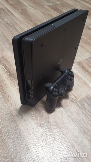 Sony playstation 4 PS4 slim 1000gb