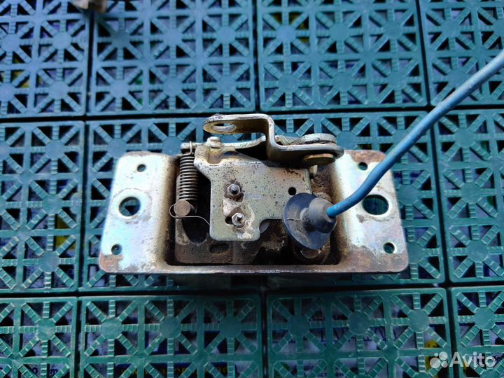 Замок багажника Маzda 626 GD универсал