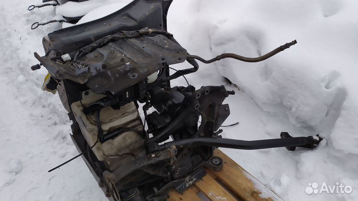 Передняя часть тягача scania