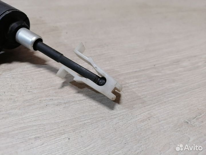 Цилиндр сцепления главный Chevrolet Aveo T300