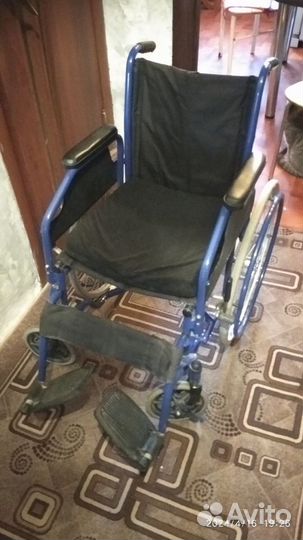 Коляска инвалидная, санитарный стул складноц