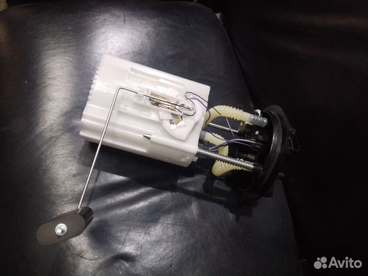 Насос топливный электр. в сборе Niva Chevrolet