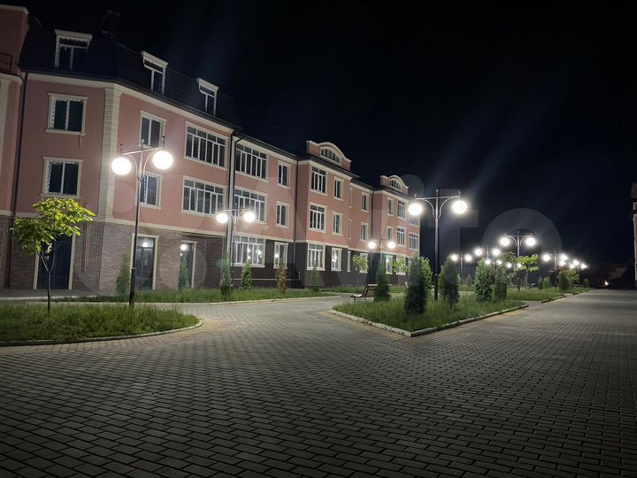 2-к. квартира, 74 м², 2/3 эт.