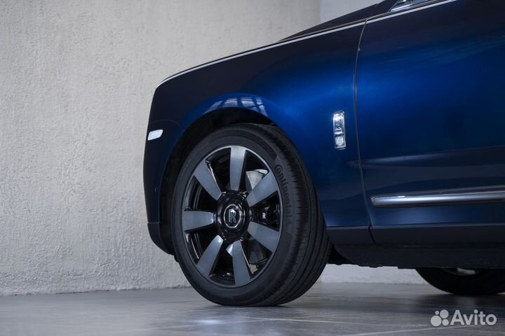 Rolls-Royce Cullinan 6.7 AT, 2024, 5 км