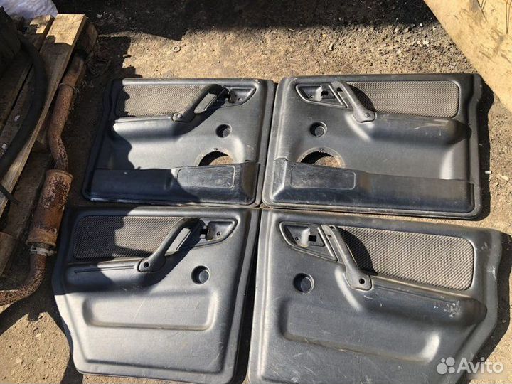 Дверные карты Газ 3110 Волга