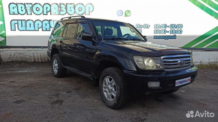 Стекло кузовное глухое левое Toyota Land Cruiser 1