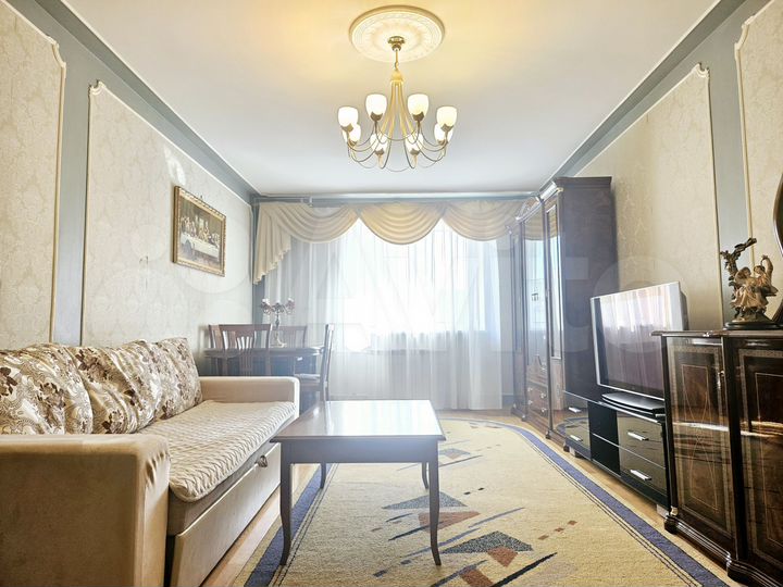 3-к. квартира, 110 м², 8/16 эт.