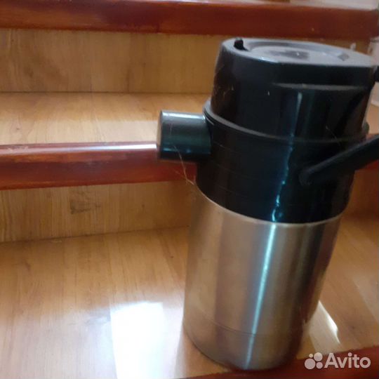 Термос металлический