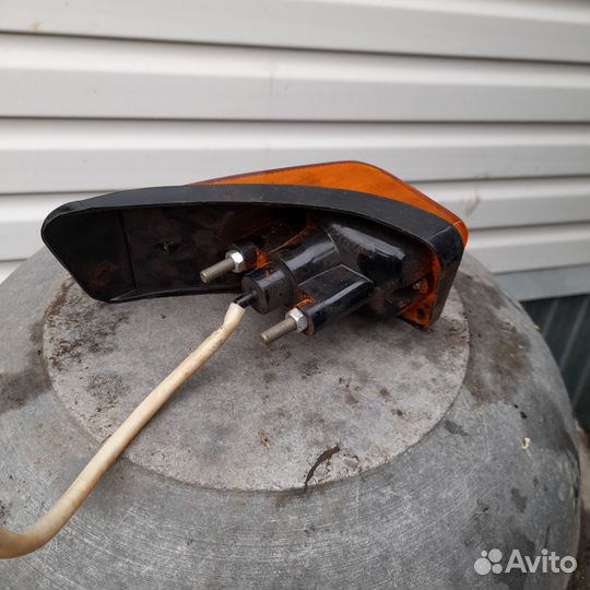 Поворотники газ 2410