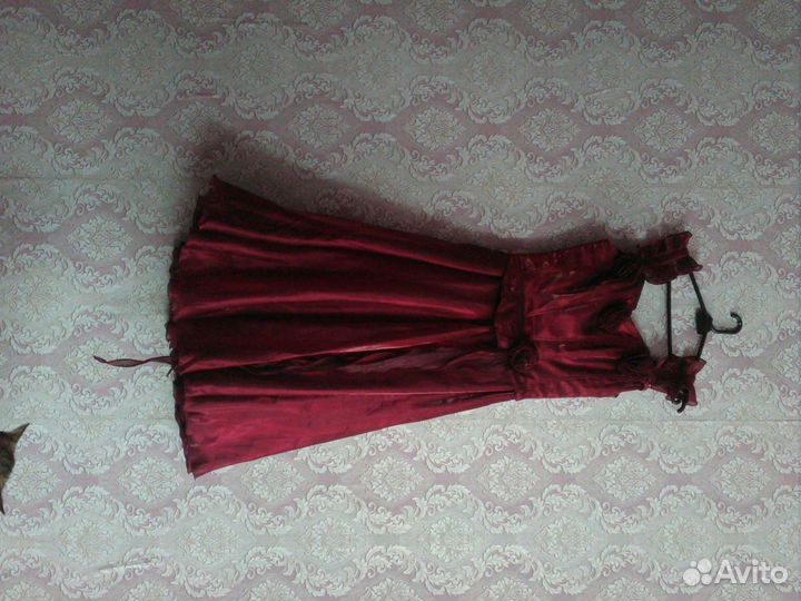 Вечернее платье