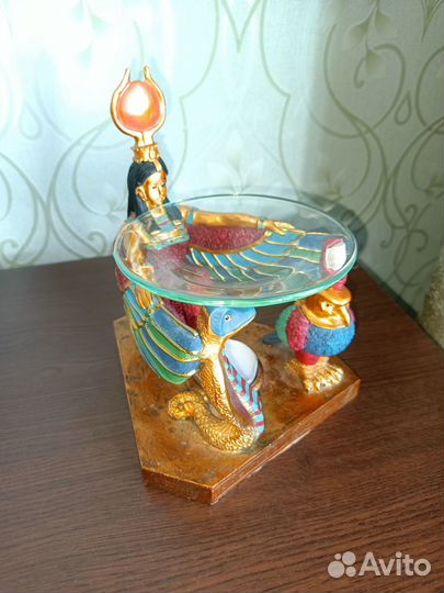 Статуэтка аромалампа в египетском стиле