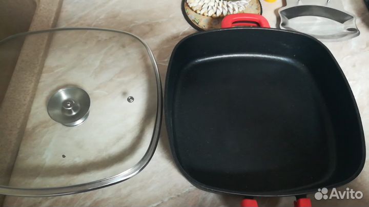 Сковорода с мраморным покрытием 4,5 л