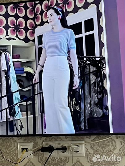 Брюки белые