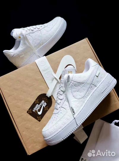 Женские кроссовки LV x nike