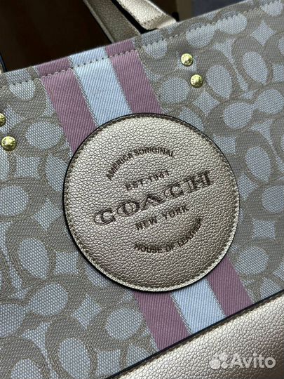 Сумка женская тоут Coach бежевая