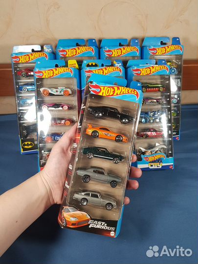 Набор Hot Wheels 5 pack 1806