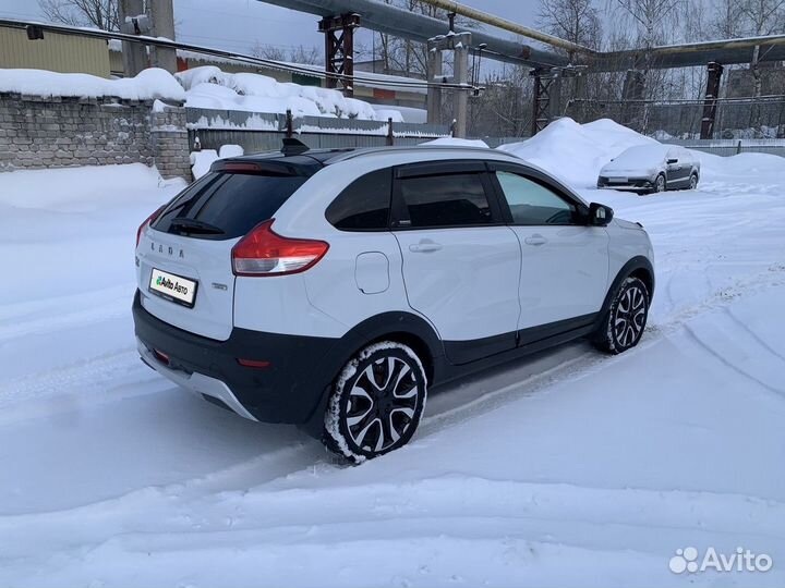 LADA XRAY Cross 1.8 МТ, 2021, 44 000 км