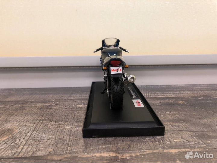 Maisto 1:18 - Triumph Sprint RS Синий