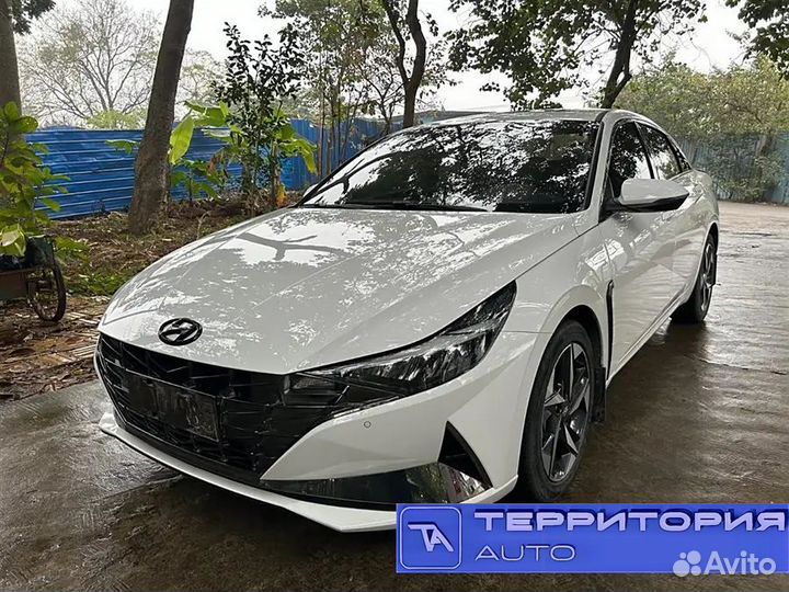 Hyundai Elantra 1.4 AT, 2022, 19 000 км