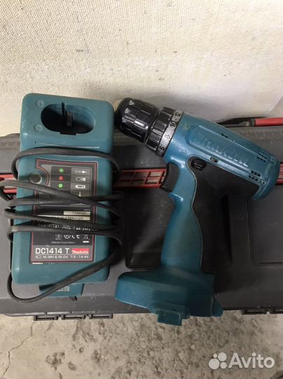 Шуруповерт makita