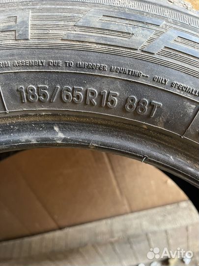 Nitto Therma Spike (NTSPK-B02) 185/65 R15 88T